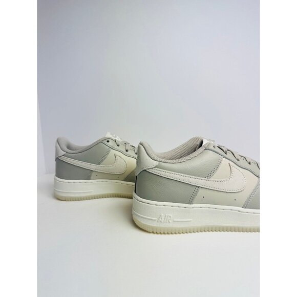 6Y AIR FORCE 1 LV8 GS LIFESTYLE SHOES Light Bone/Light Iron HF5349-001 - Picture 3 of 7